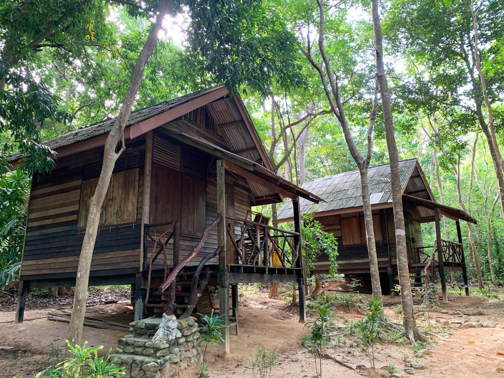 Bonhomie Beach Cottage Koh Jum Esterno foto